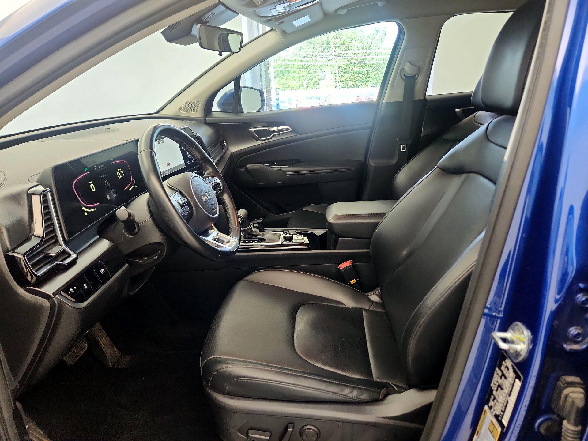 Thumbnail: 2023 Kia Sportage - 11