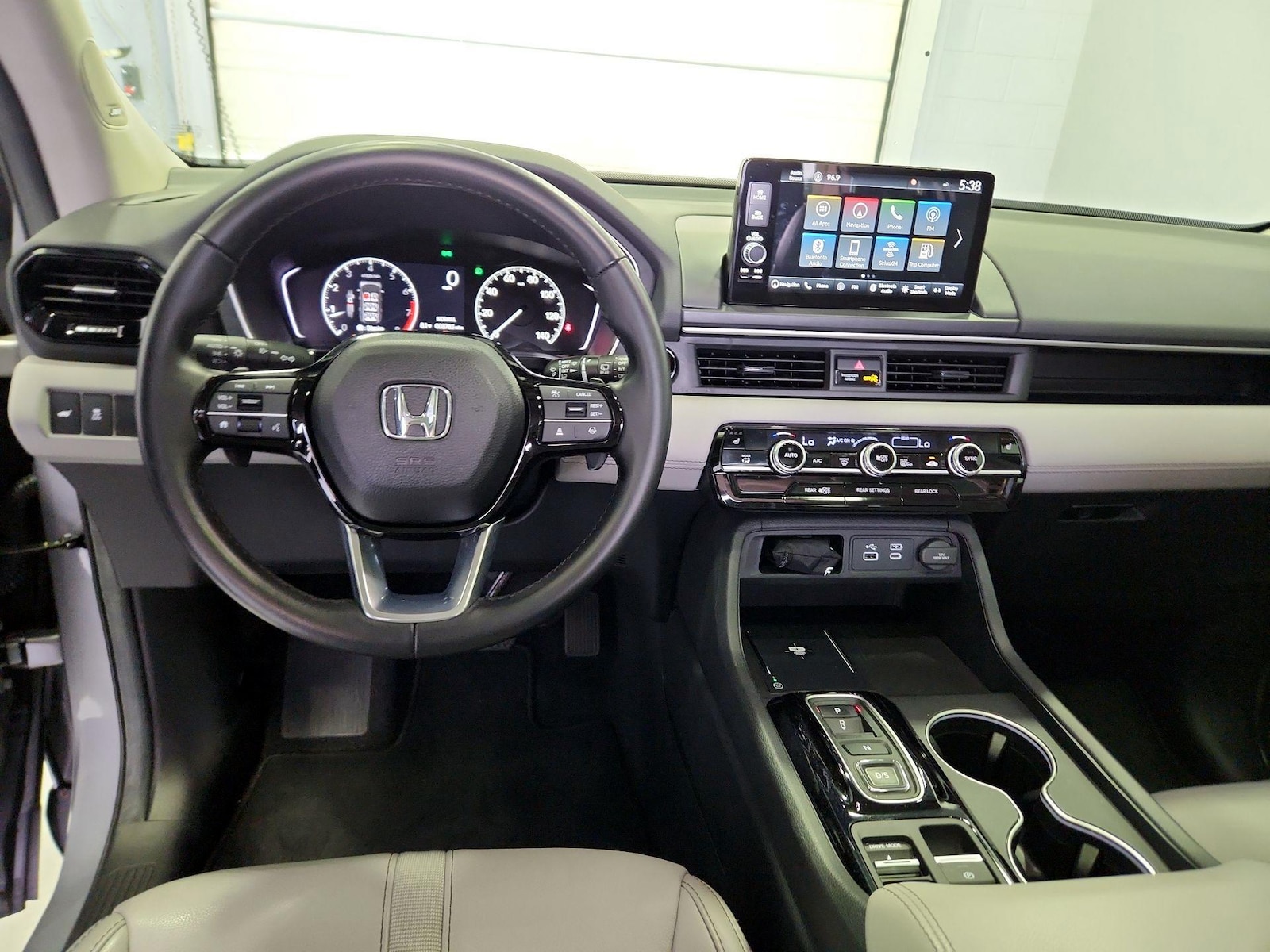Photo 10