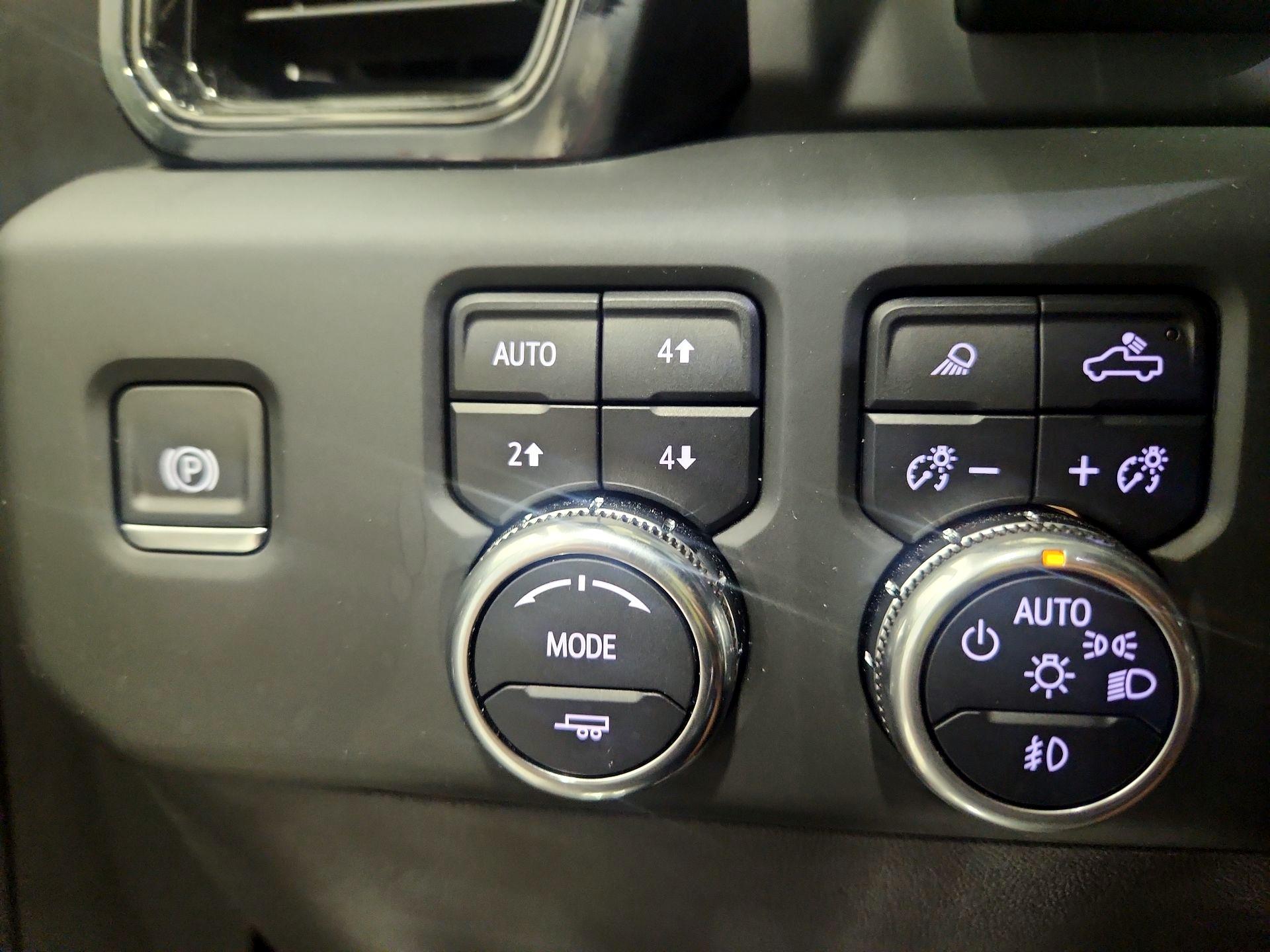 Thumbnail: 2024 GMC Sierra 1500 - 13
