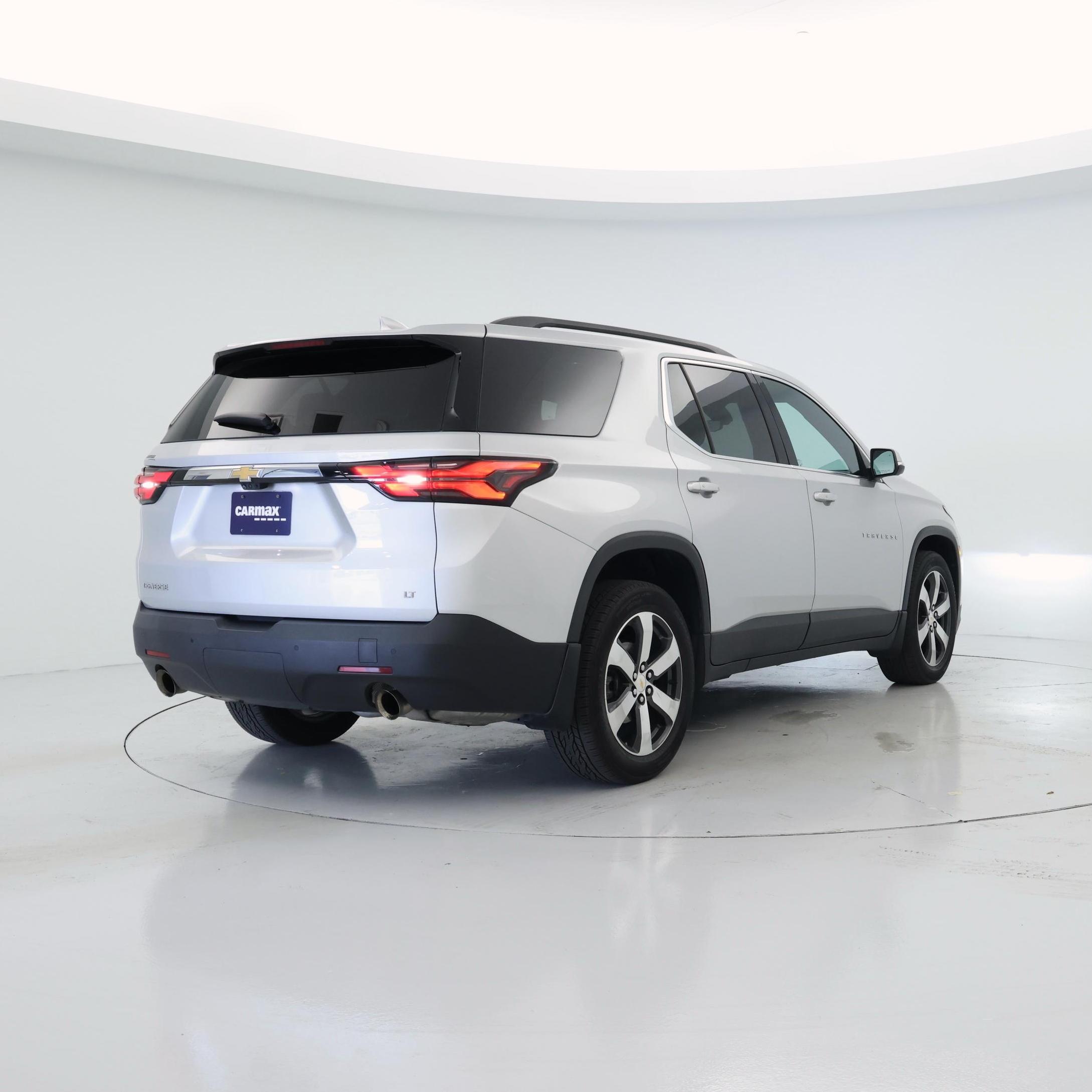 Thumbnail: 2022 Chevrolet Traverse - 8