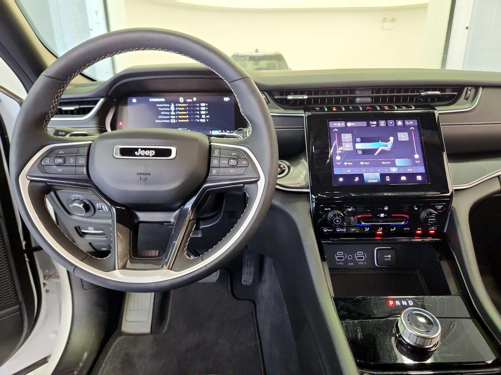 White 2023 Jeep Grand Cherokee SUV / Crossover Four-Wheel Drive Automatic