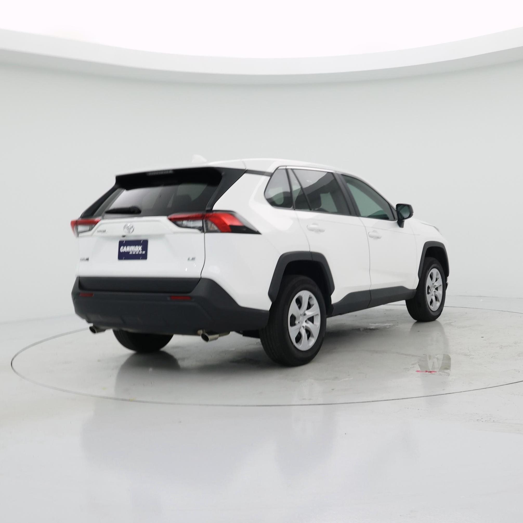 Thumbnail: 2025 Toyota RAV4 - 8