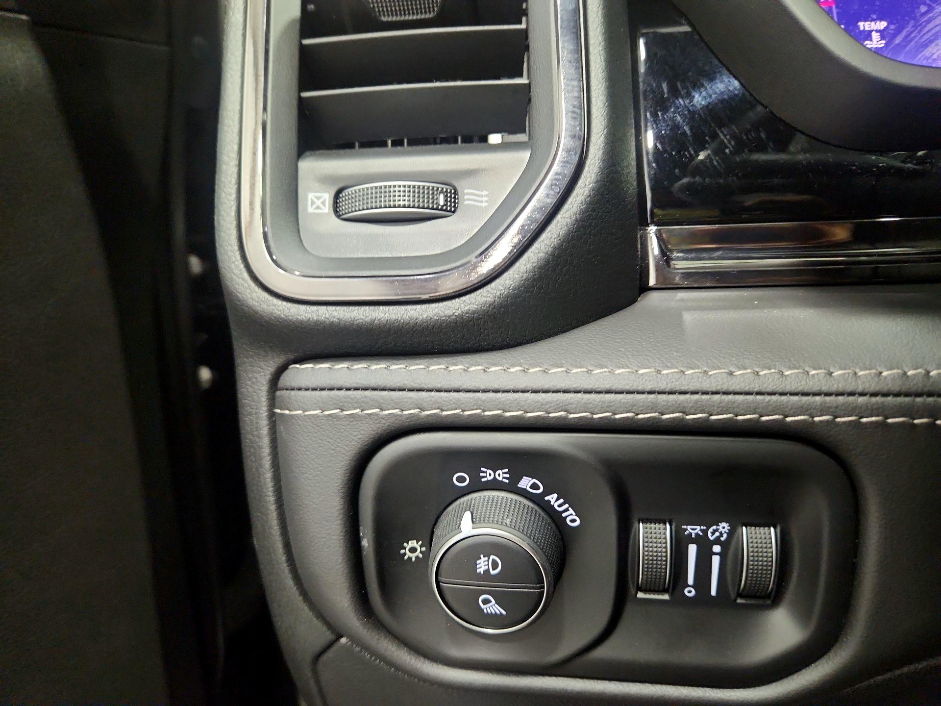 Thumbnail: 2025 RAM 1500 - 13