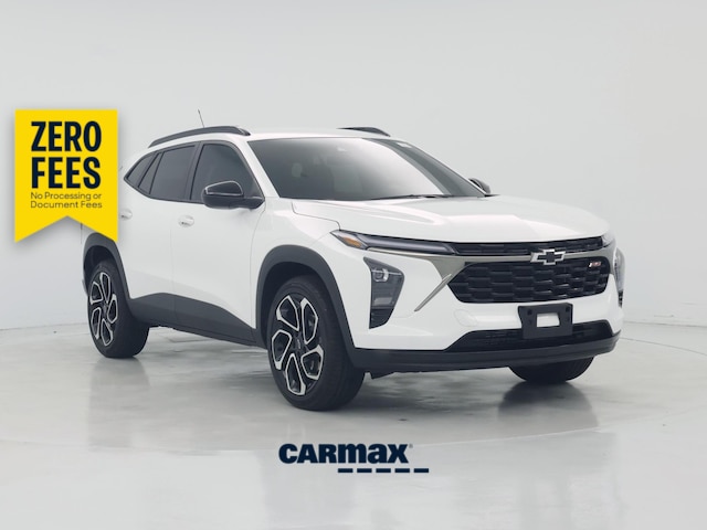 White 2026 Chevrolet Trax SUV / Crossover Front-Wheel Drive Automatic