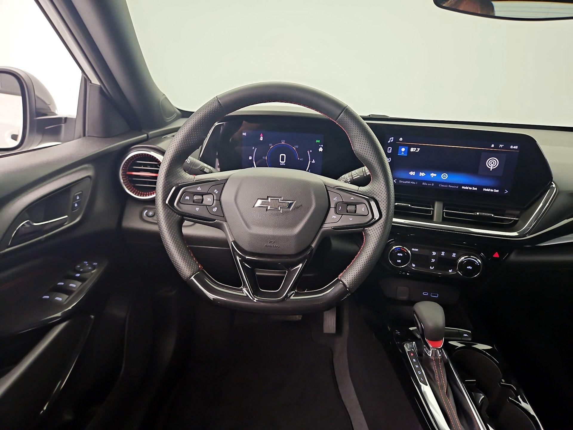 Thumbnail: 2026 Chevrolet Trax - 10