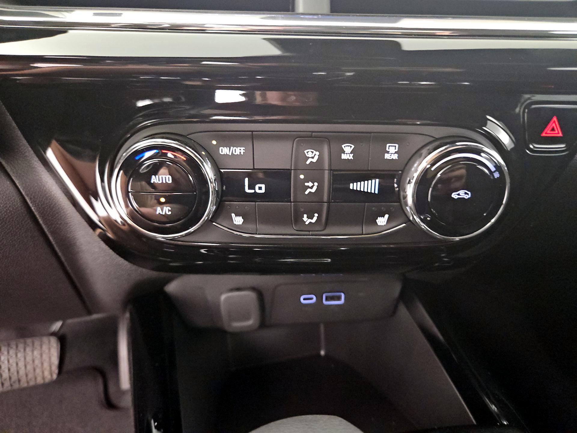 Thumbnail: 2026 Chevrolet Trax - 16