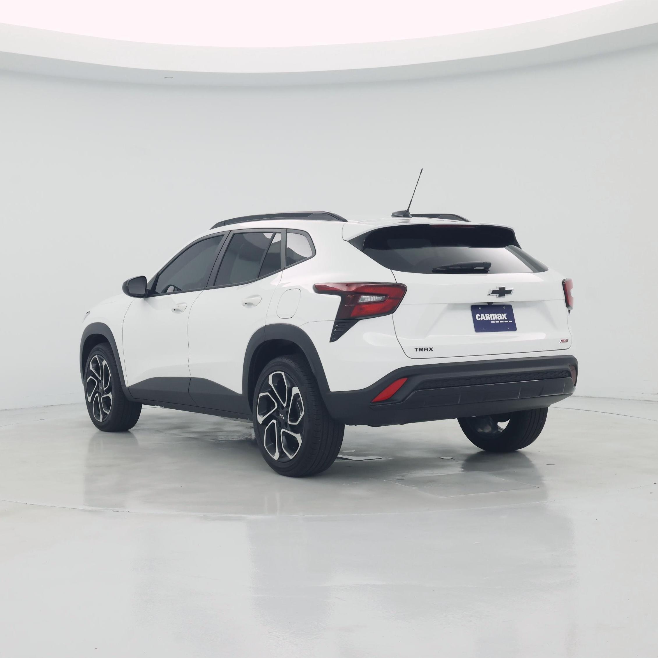 Thumbnail: 2026 Chevrolet Trax - 2