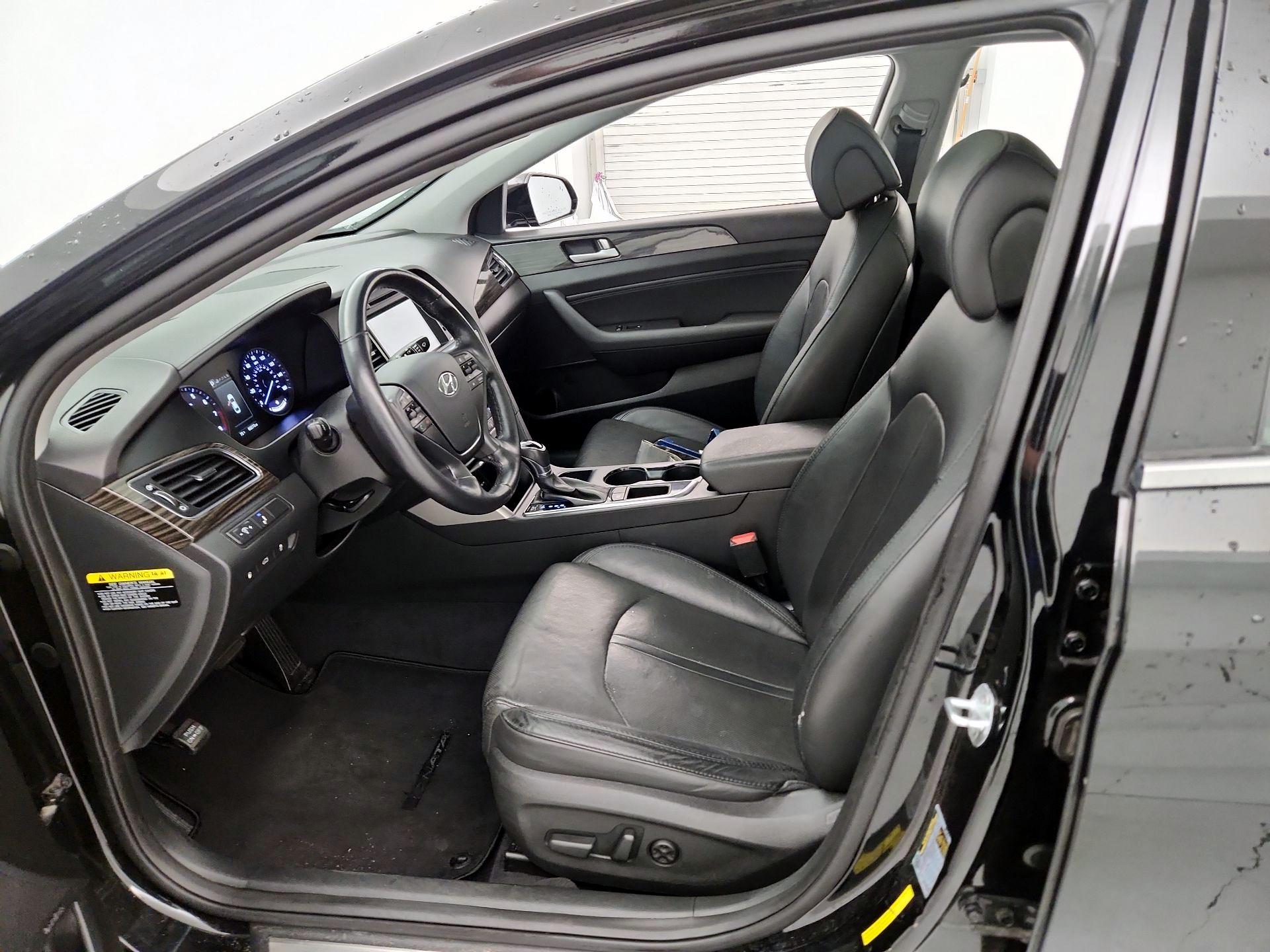 Thumbnail: 2016 Hyundai Sonata - 11