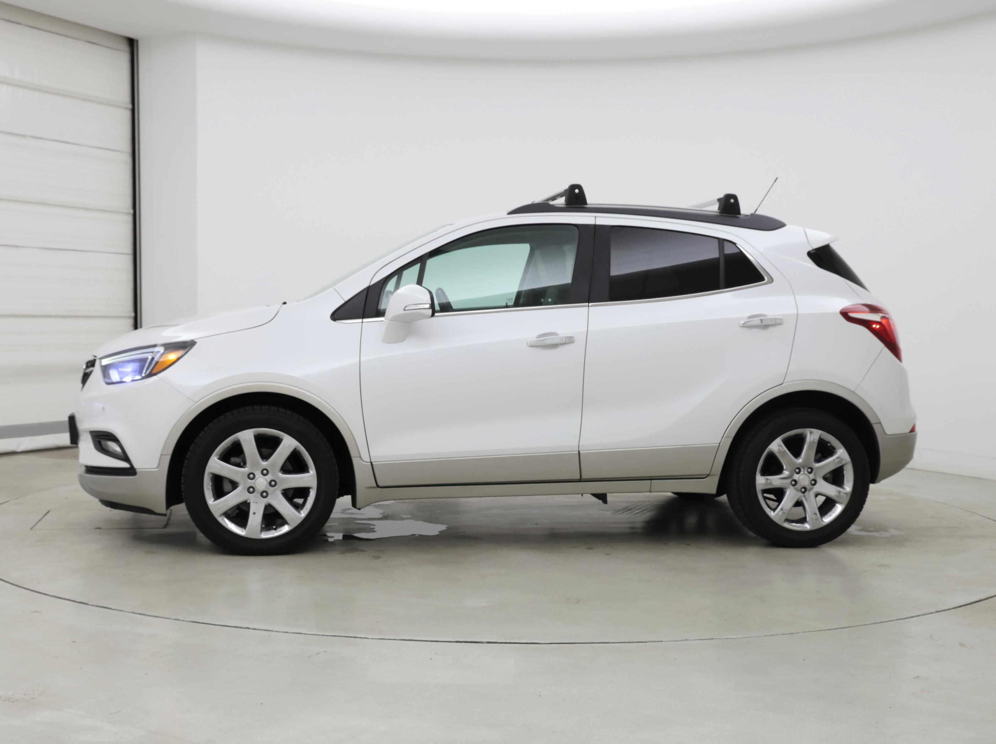Thumbnail: 2019 Buick Encore - 3