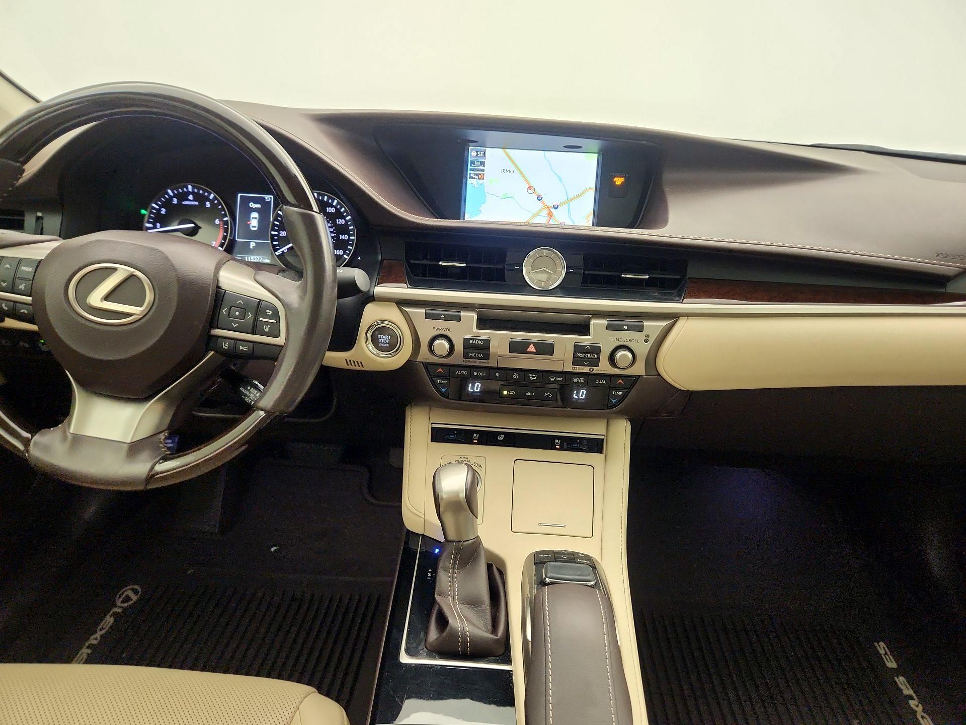 Thumbnail: 2017 Lexus ES - 9