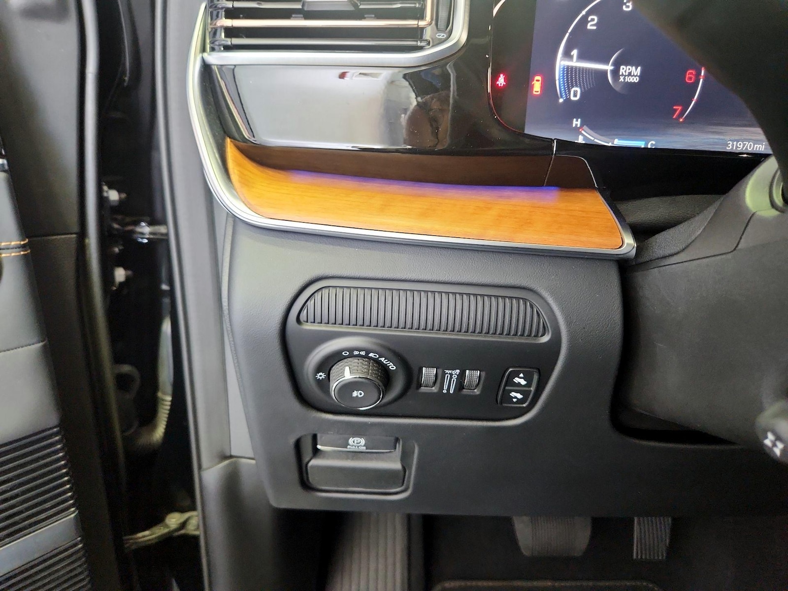 2024 Jeep Grand Wagoneer Series III - Photo 14