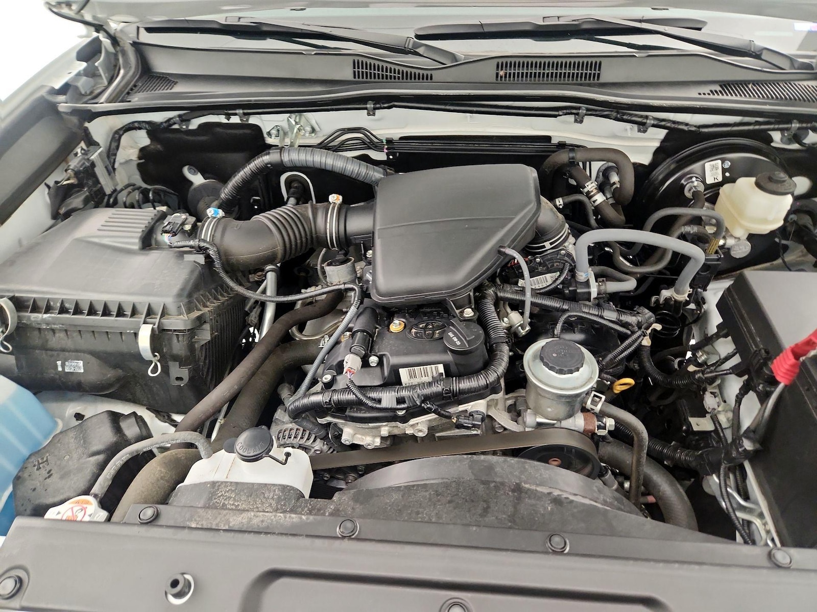 2023 Toyota Tacoma SR - Photo 22