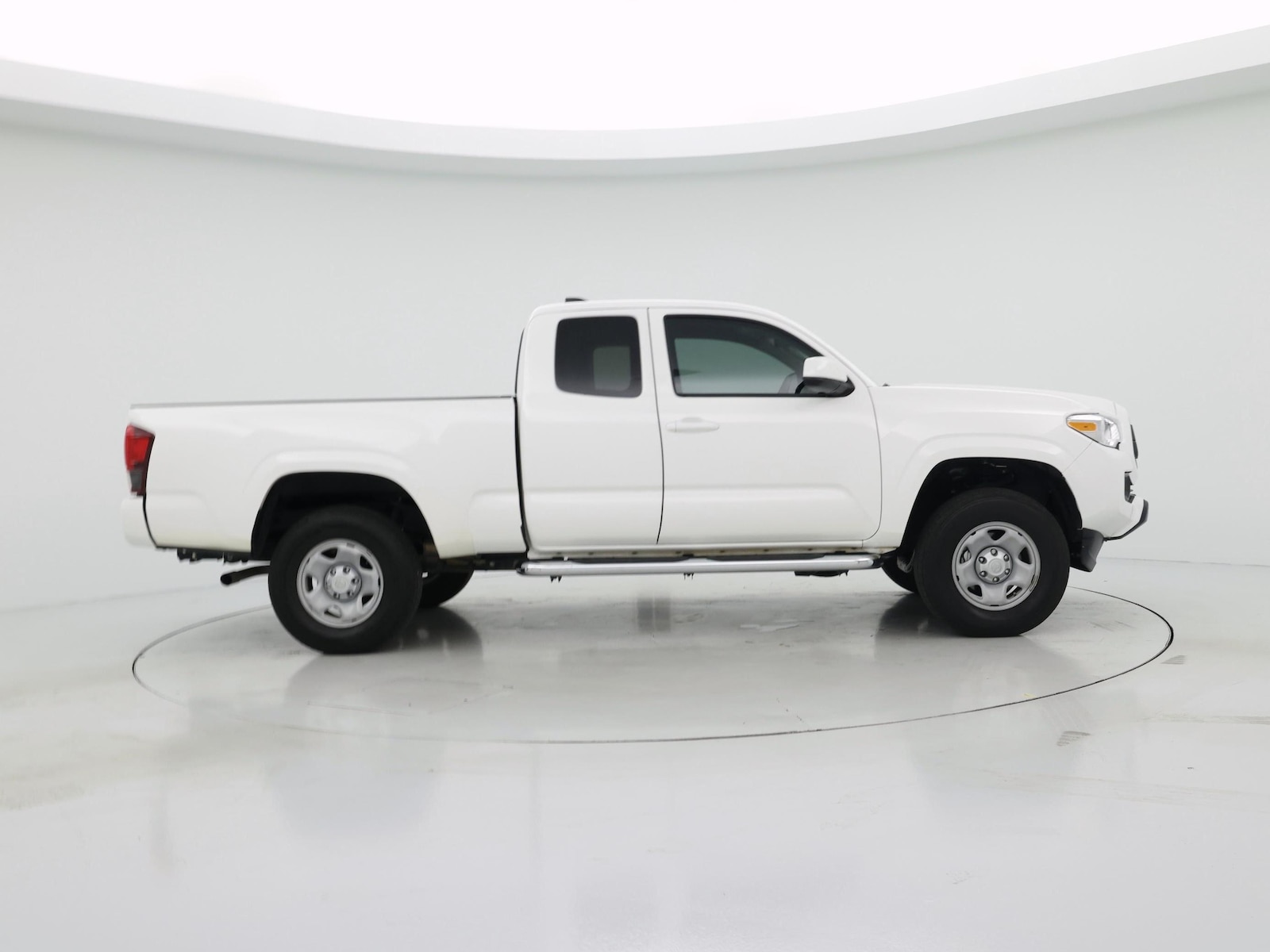 2023 Toyota Tacoma SR - Photo 8