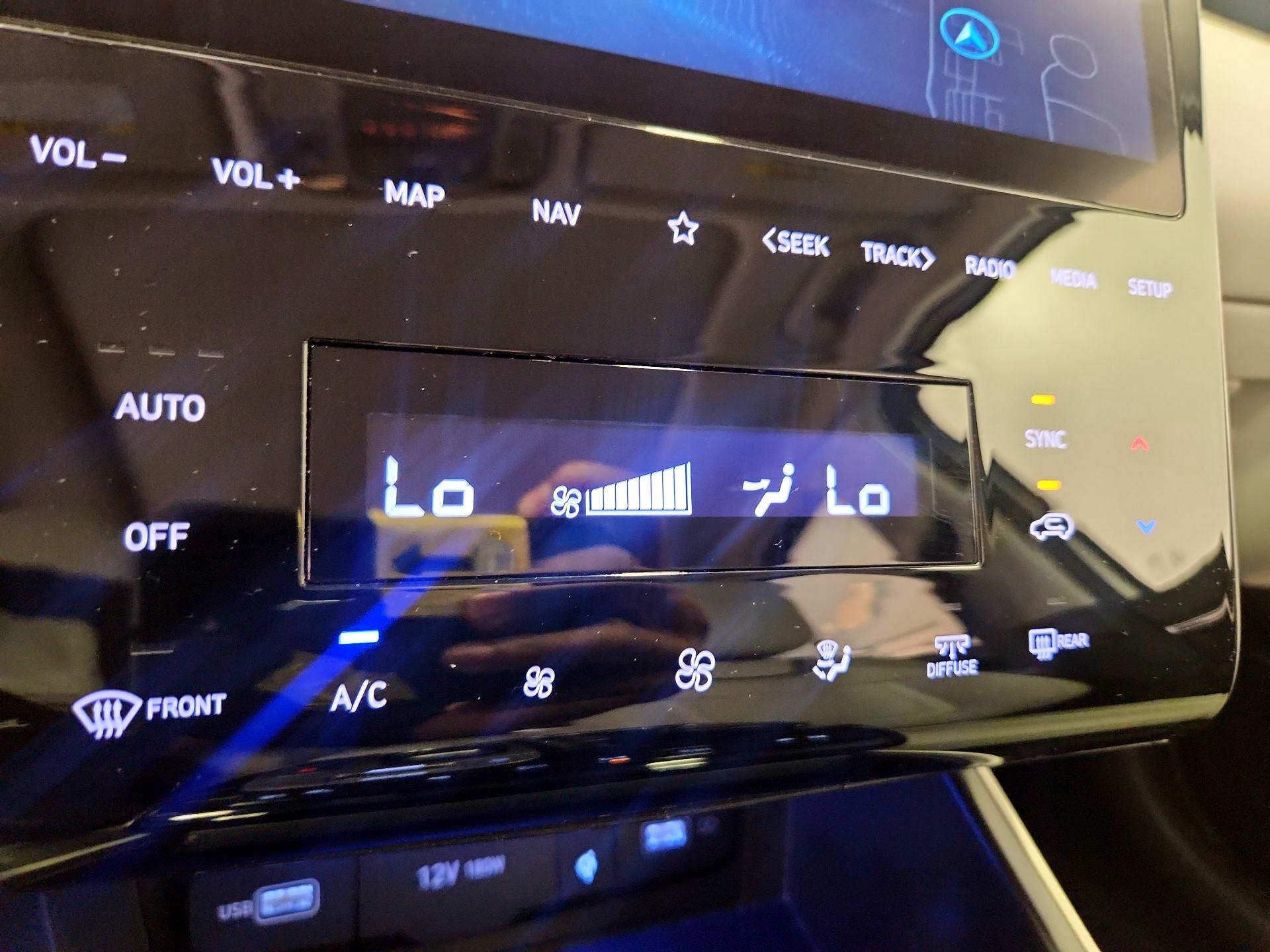 Thumbnail: 2024 Hyundai Tucson - 16