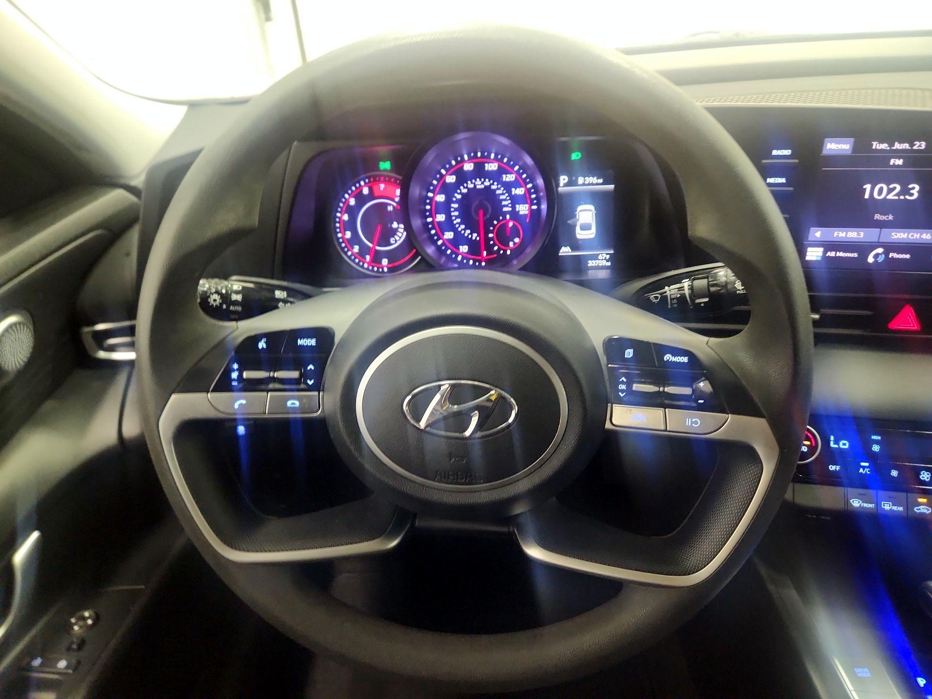 Thumbnail: 2023 Hyundai Elantra - 10