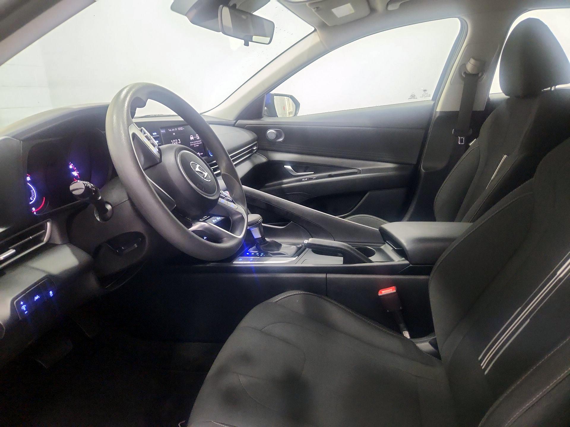 Thumbnail: 2023 Hyundai Elantra - 11