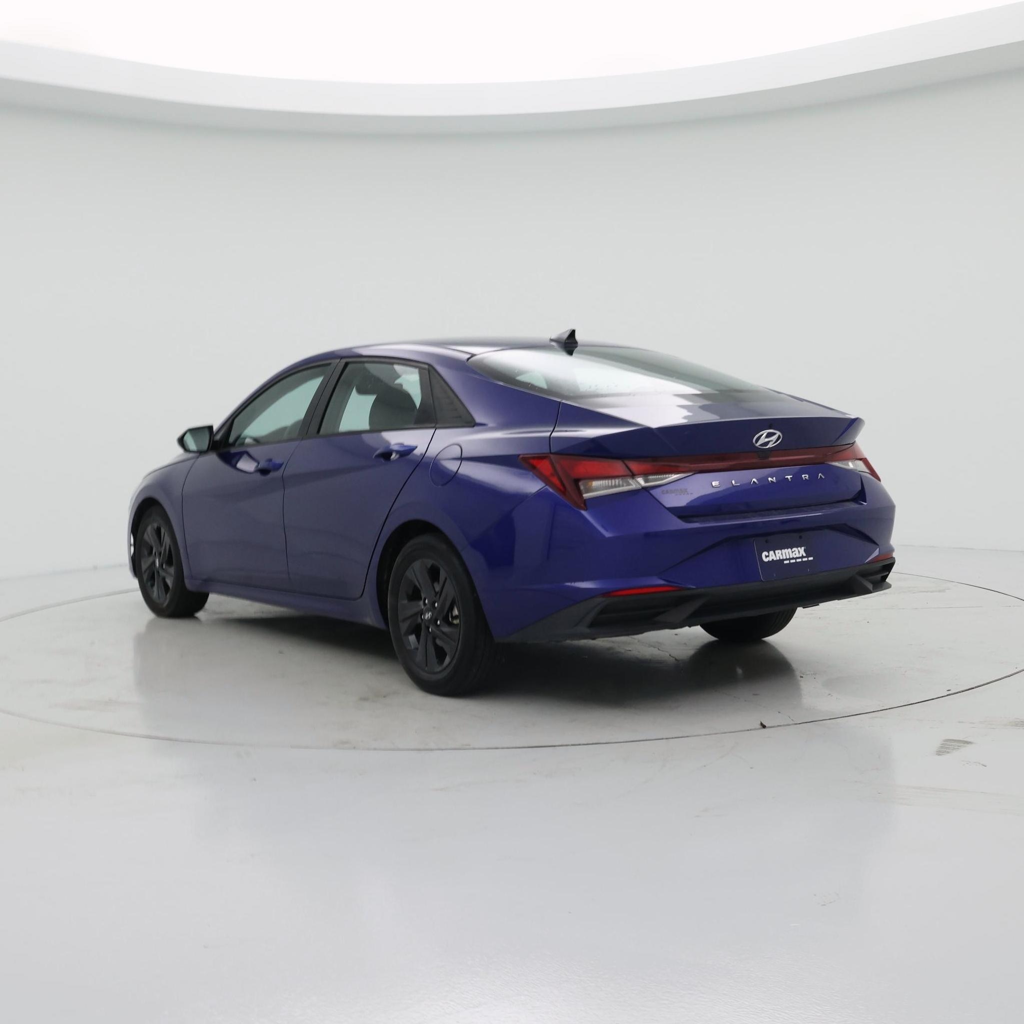 Thumbnail: 2023 Hyundai Elantra - 2