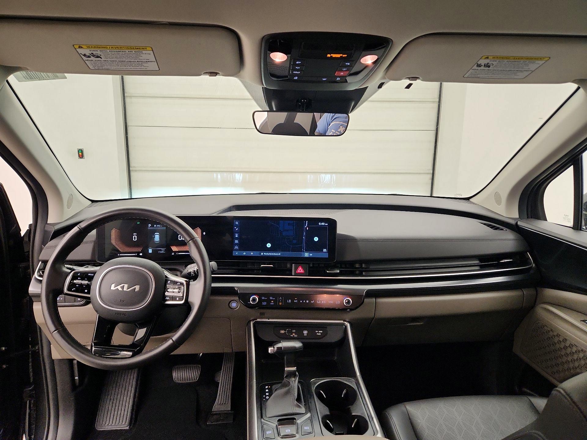 Thumbnail: 2025 Kia Carnival - 9