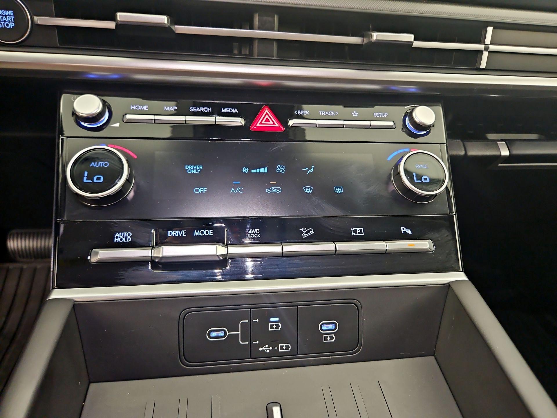 Thumbnail: 2026 Hyundai Santa Fe - 16