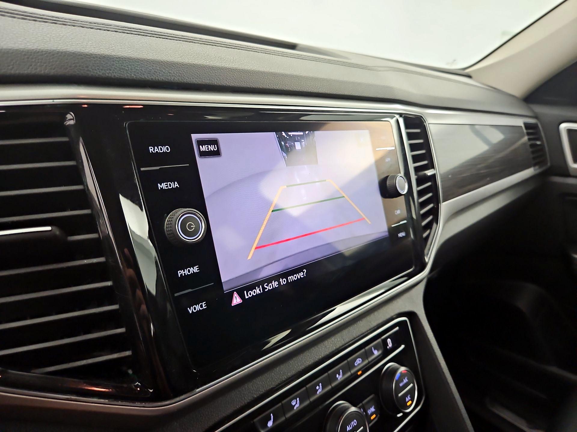 Thumbnail: 2019 Volkswagen Atlas - 14
