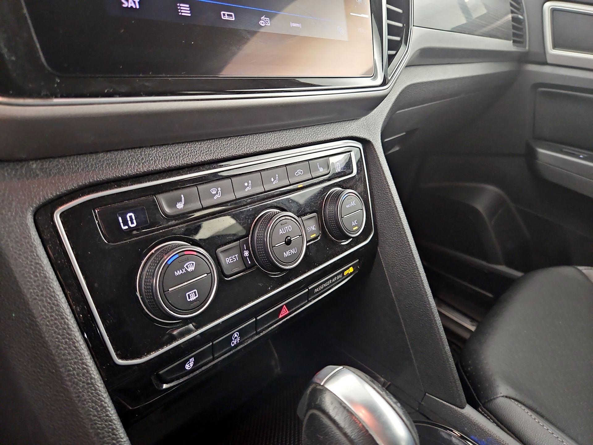 Thumbnail: 2019 Volkswagen Atlas - 16
