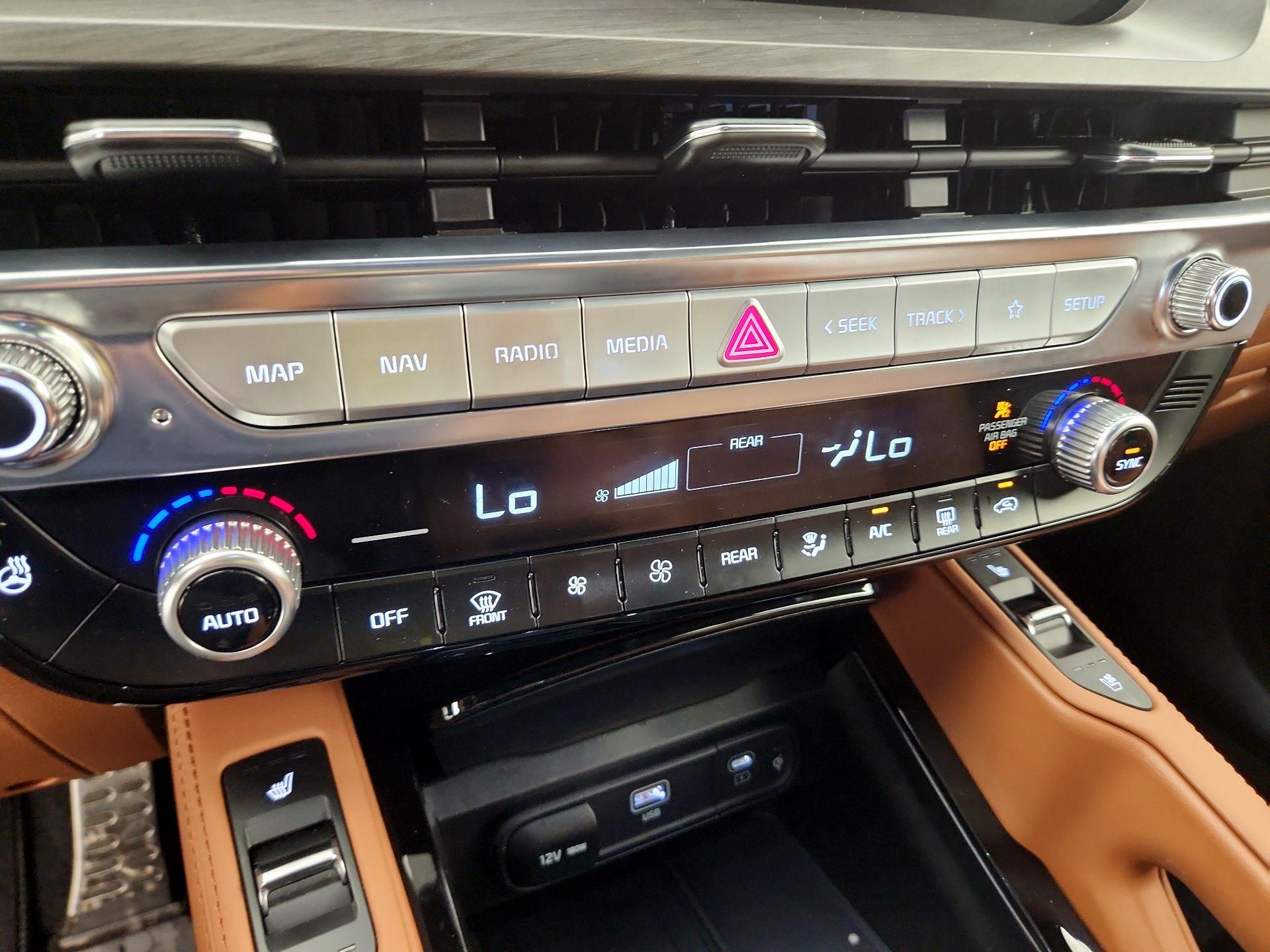 Thumbnail: 2025 Kia Telluride - 17