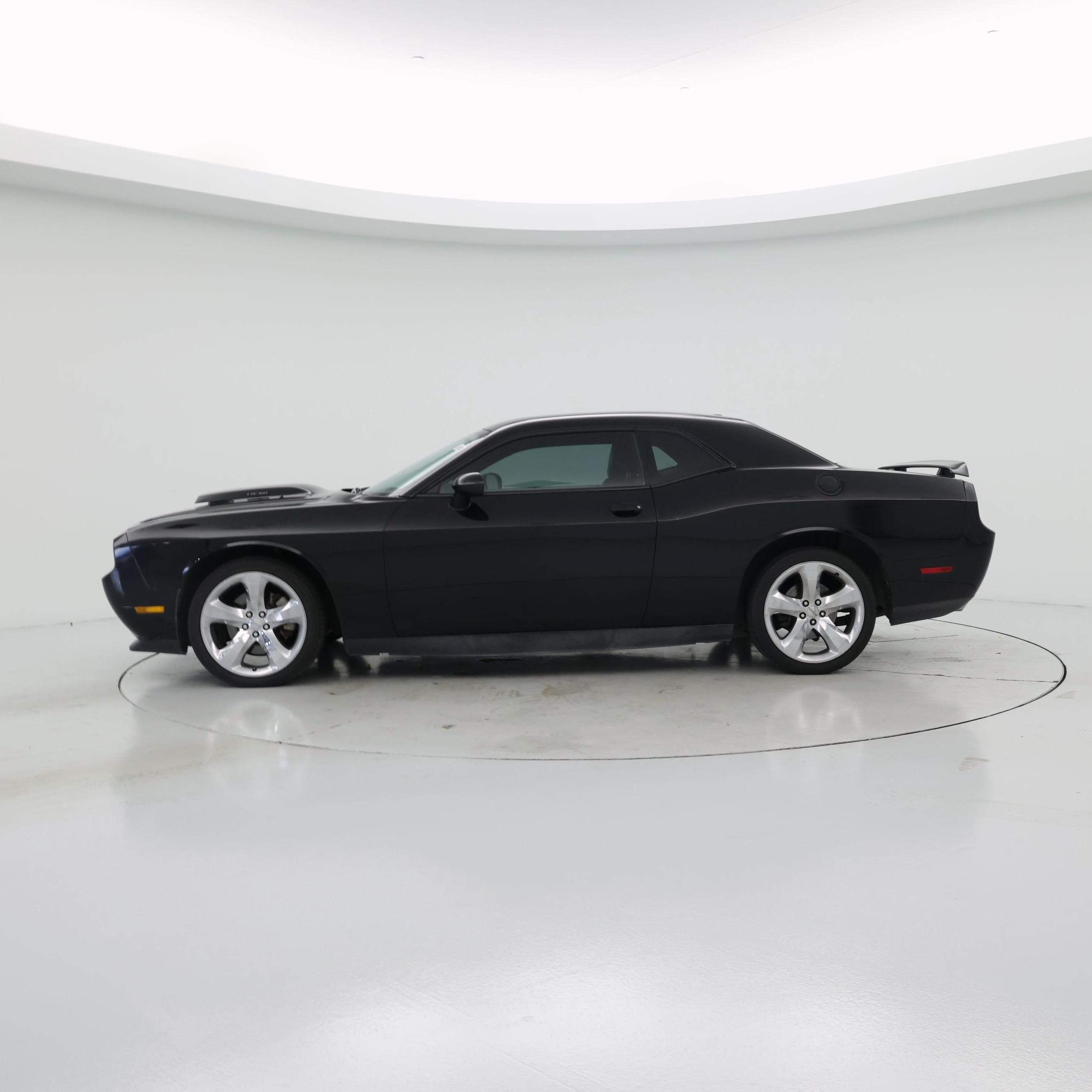 Thumbnail: 2014 Dodge Challenger - 3