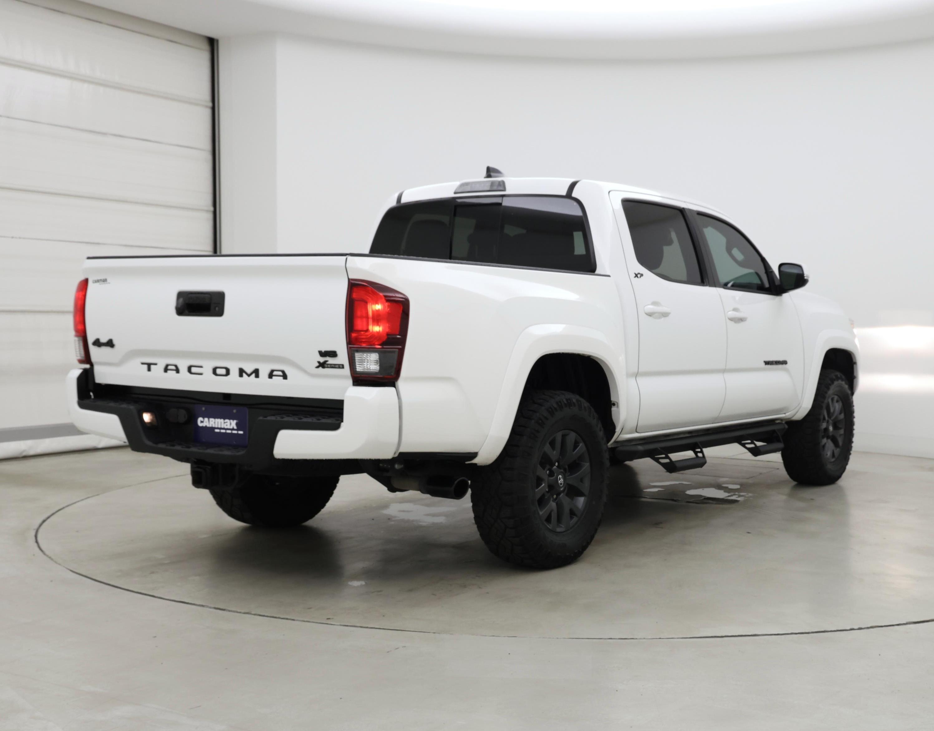 Thumbnail: 2023 Toyota Tacoma - 8