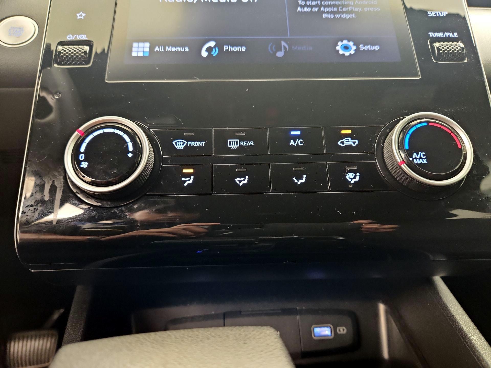 Thumbnail: 2023 Hyundai Santa Cruz - 16