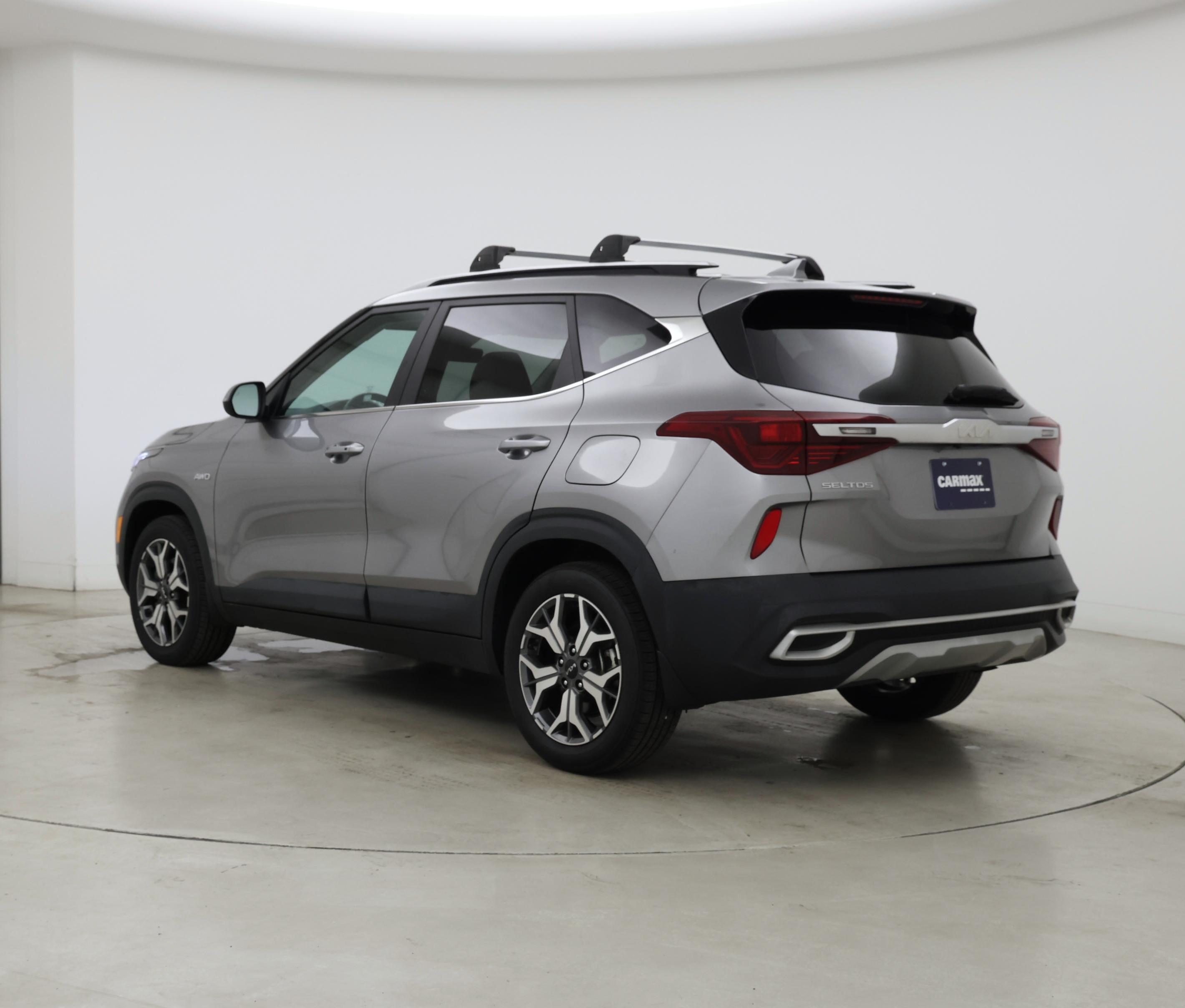 Thumbnail: 2022 Kia Seltos - 2