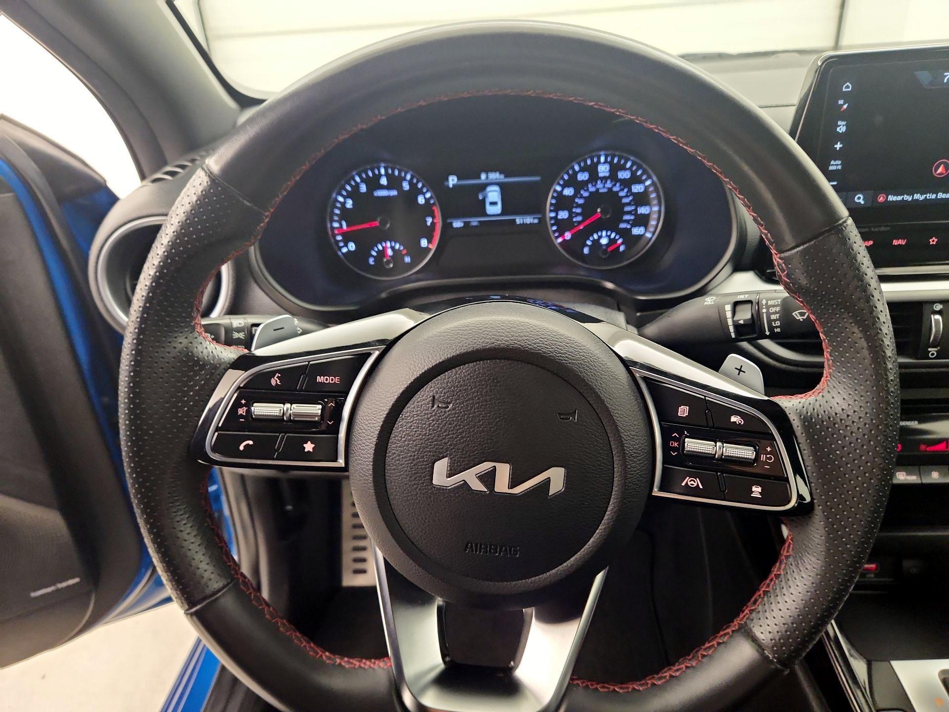 Thumbnail: 2023 Kia Forte - 10