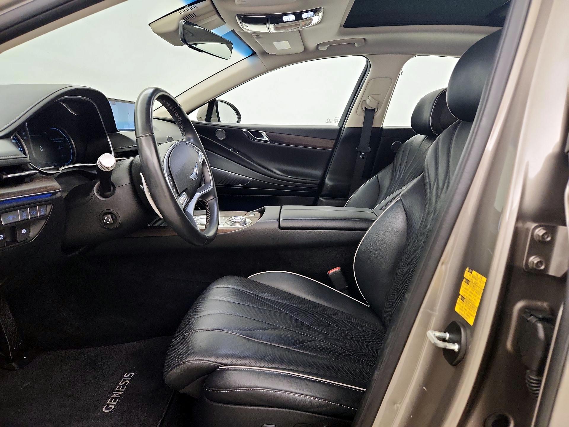 Thumbnail: 2021 Genesis G80 - 11