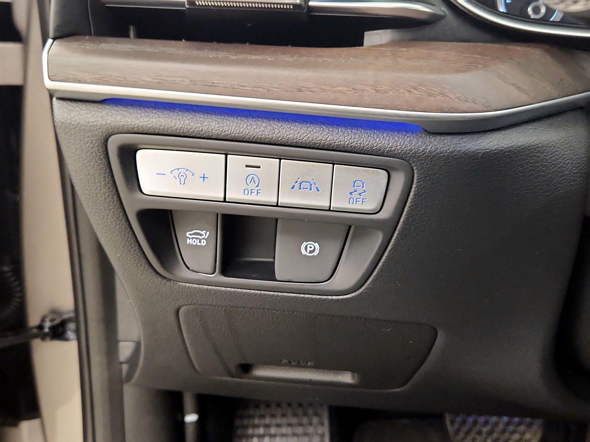 Thumbnail: 2021 Genesis G80 - 13