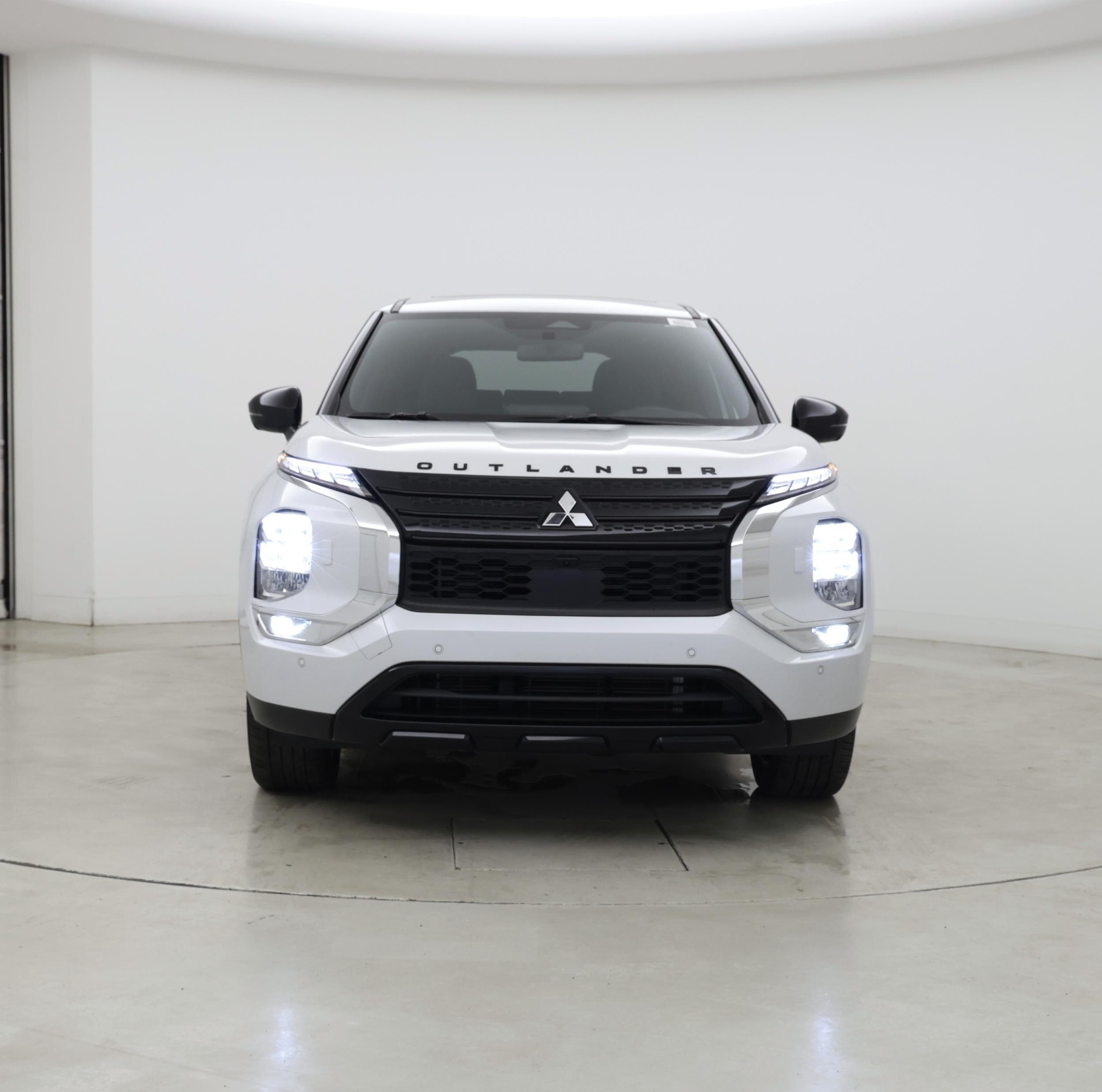 Thumbnail: 2024 Mitsubishi Outlander - 5