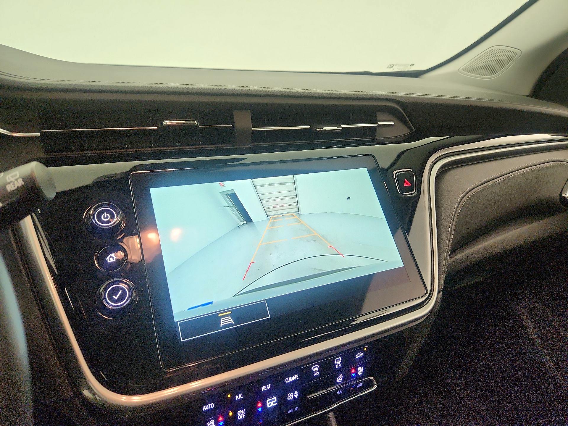 Thumbnail: 2023 Chevrolet Bolt EUV - 14