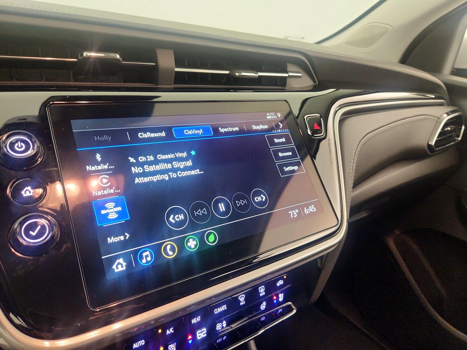 Thumbnail: 2023 Chevrolet Bolt EUV - 15