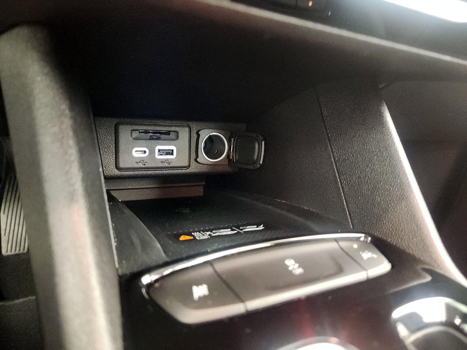 Thumbnail: 2023 Chevrolet Bolt EUV - 18