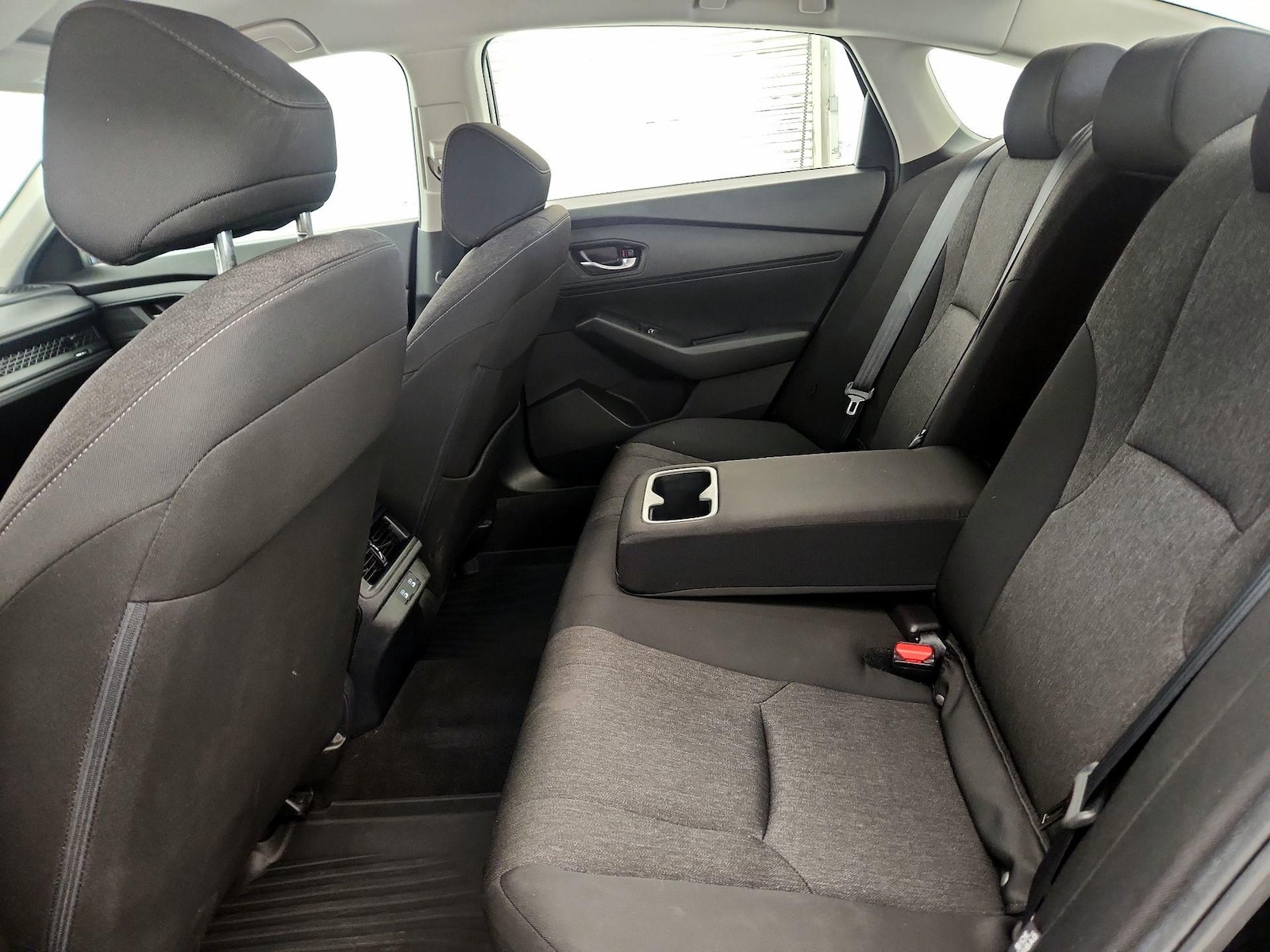 2025 Honda Accord LX - Photo 19