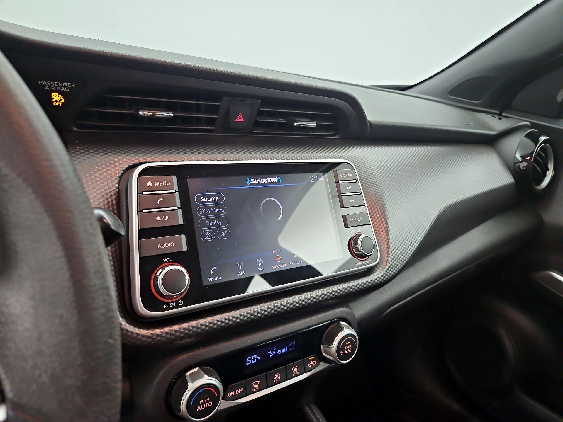 Thumbnail: 2020 Nissan Kicks - 14