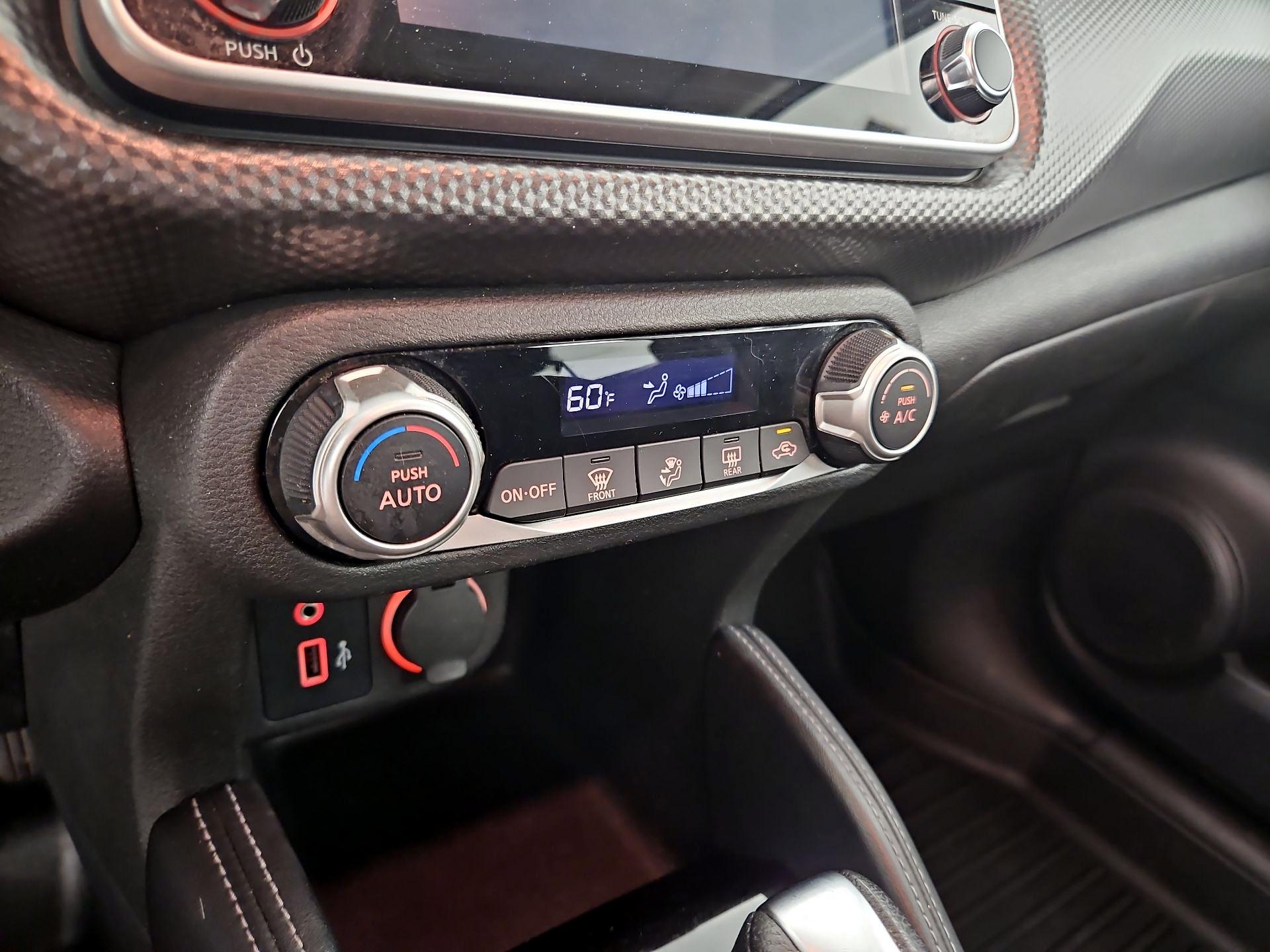 Thumbnail: 2020 Nissan Kicks - 15