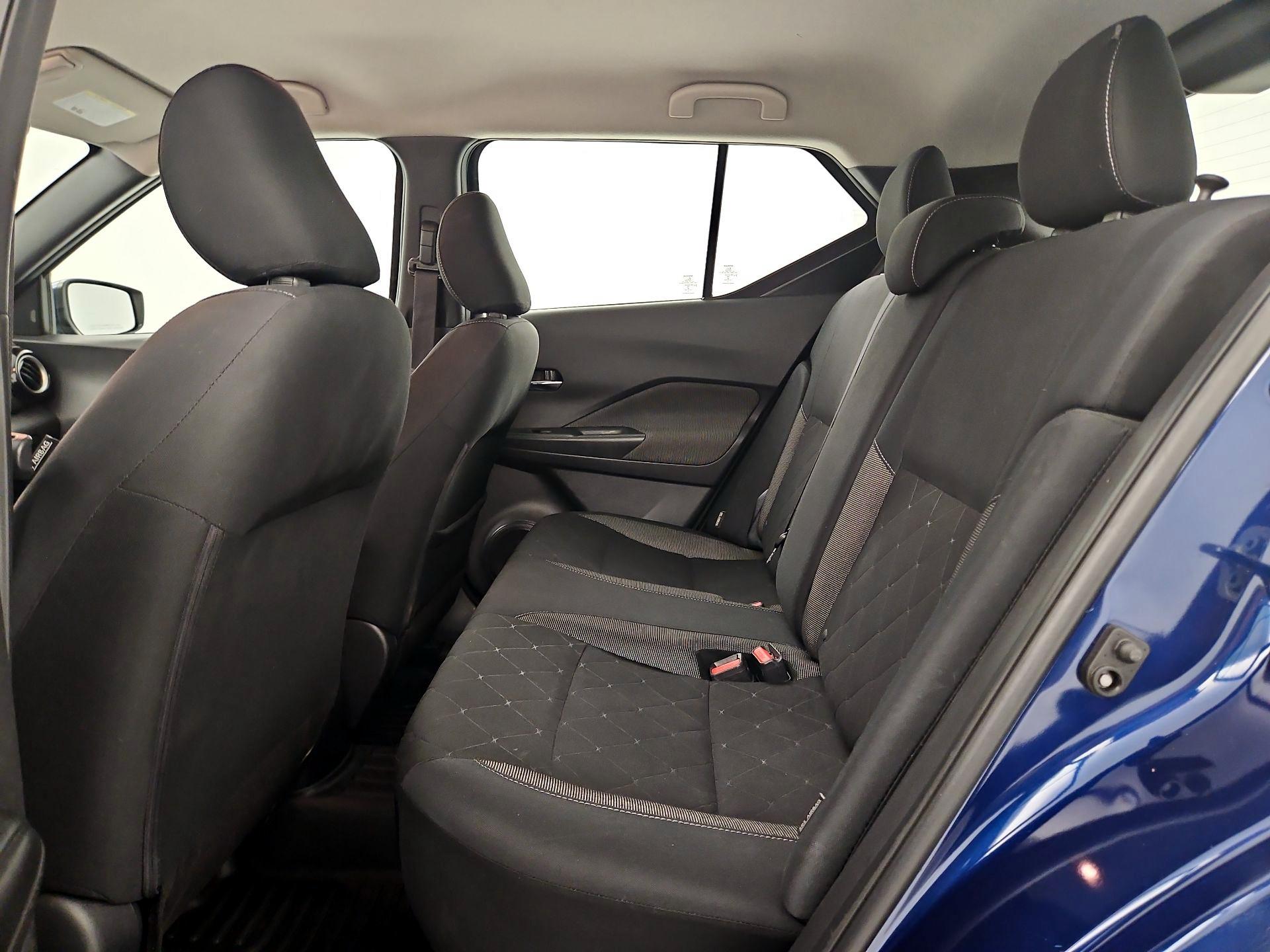 Thumbnail: 2020 Nissan Kicks - 18