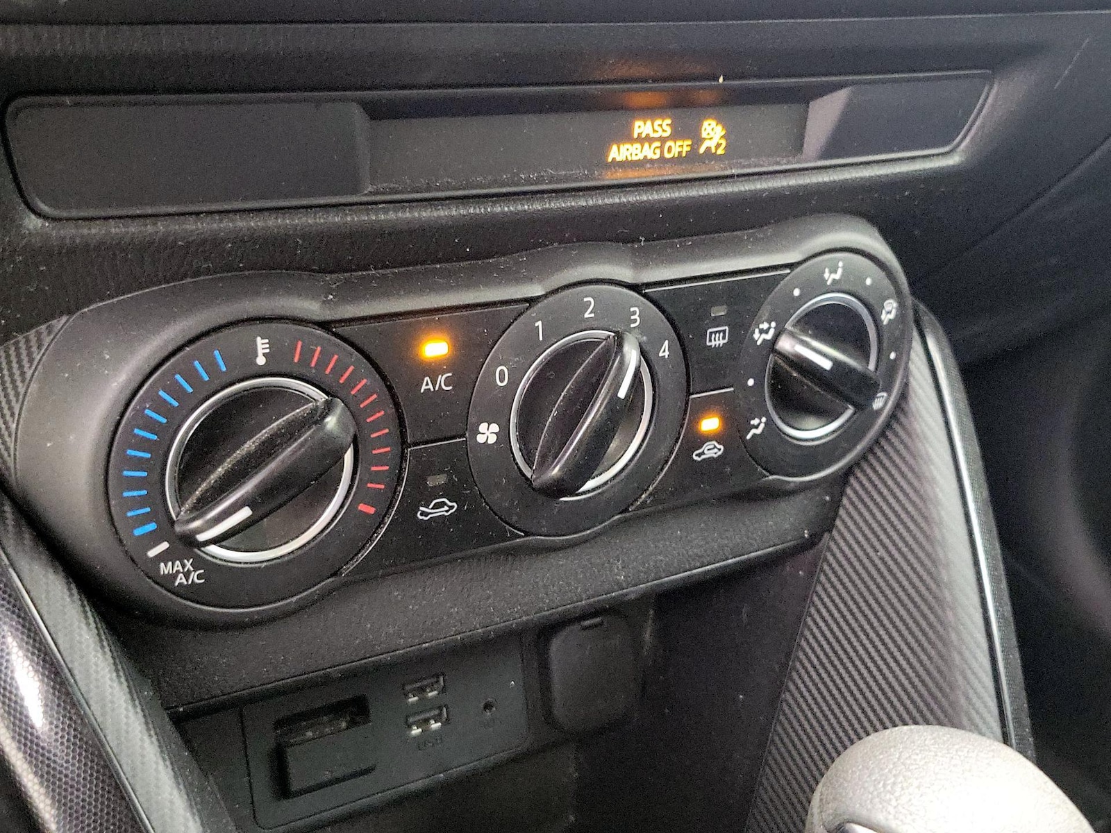 2016 Scion iA Base - Photo 18