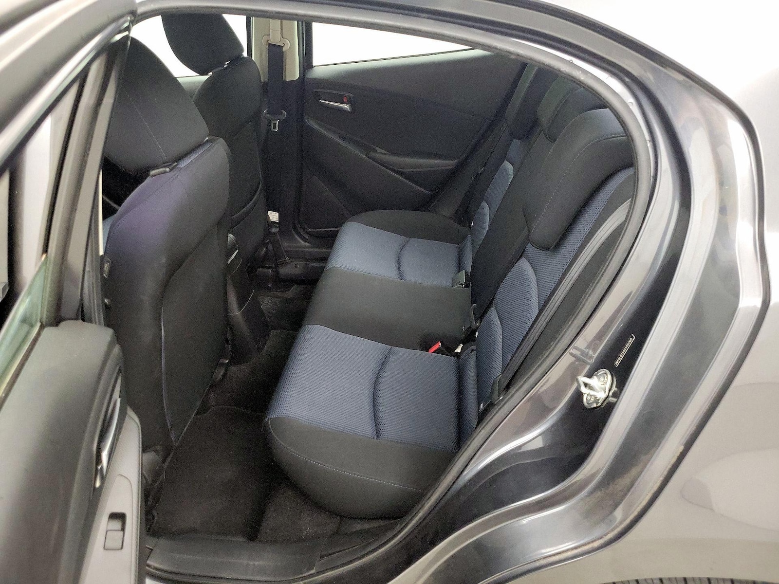 2016 Scion iA Base - Photo 21