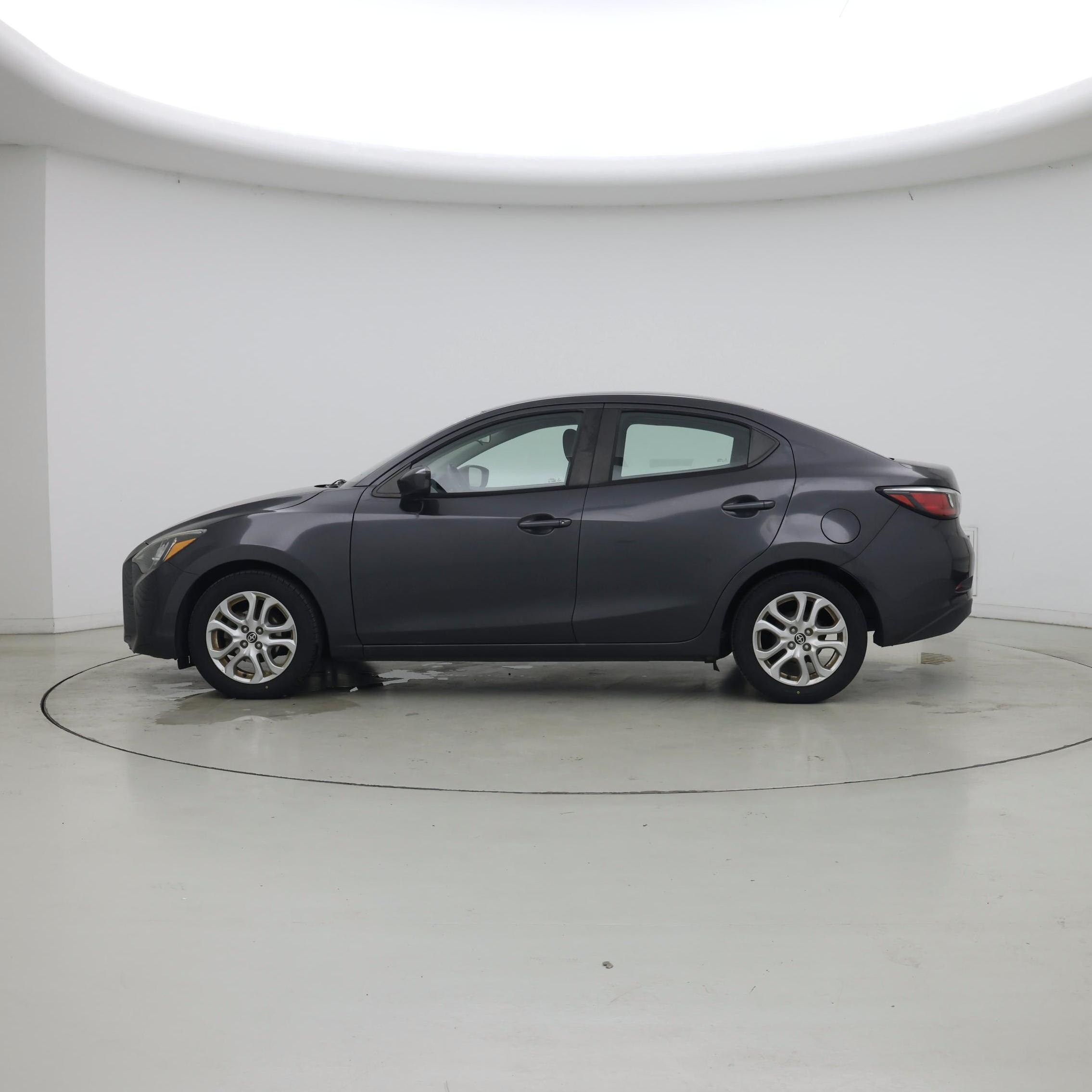 Thumbnail: 2016 Scion iA - 3