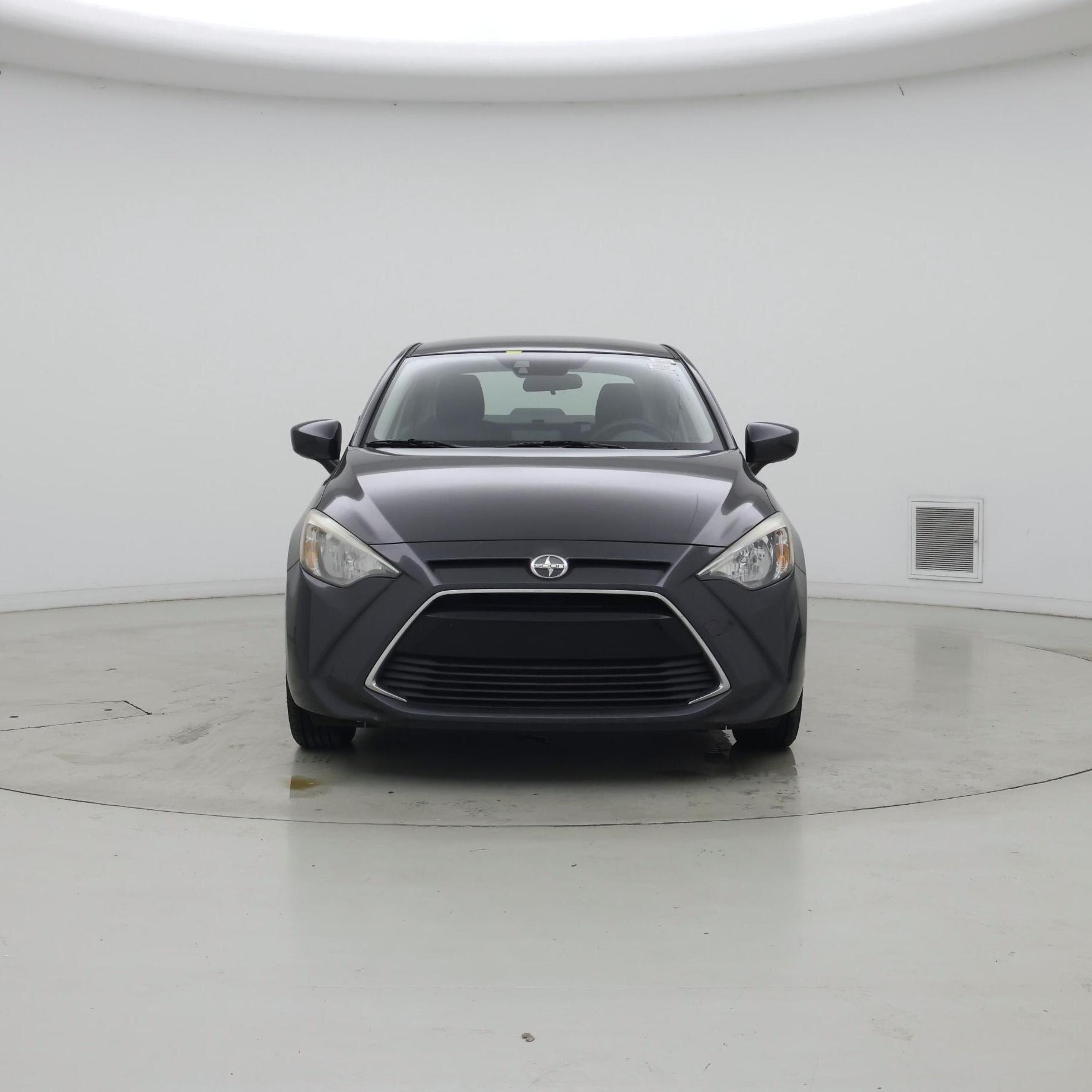 Thumbnail: 2016 Scion iA - 5