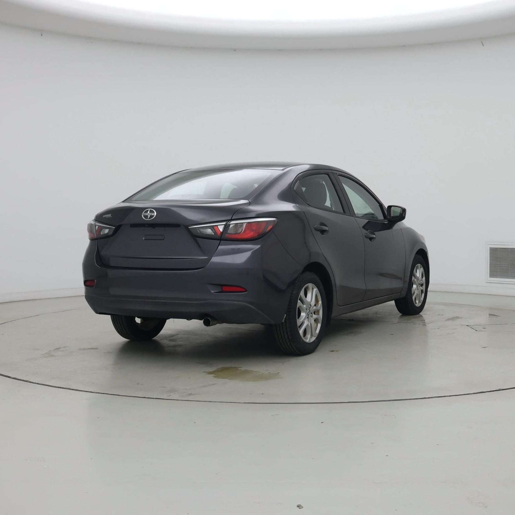 Thumbnail: 2016 Scion iA - 8