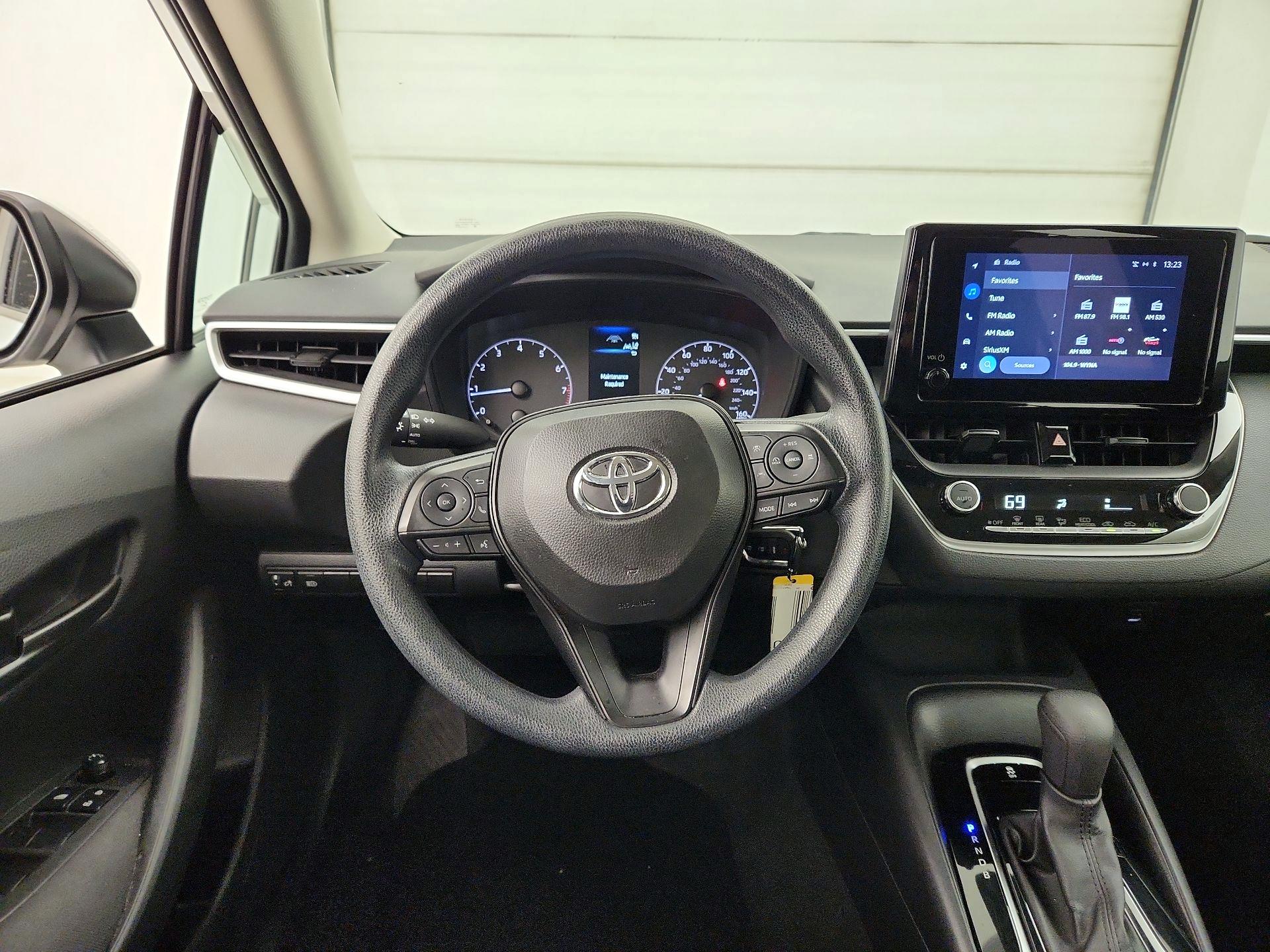 Thumbnail: 2024 Toyota Corolla - 10