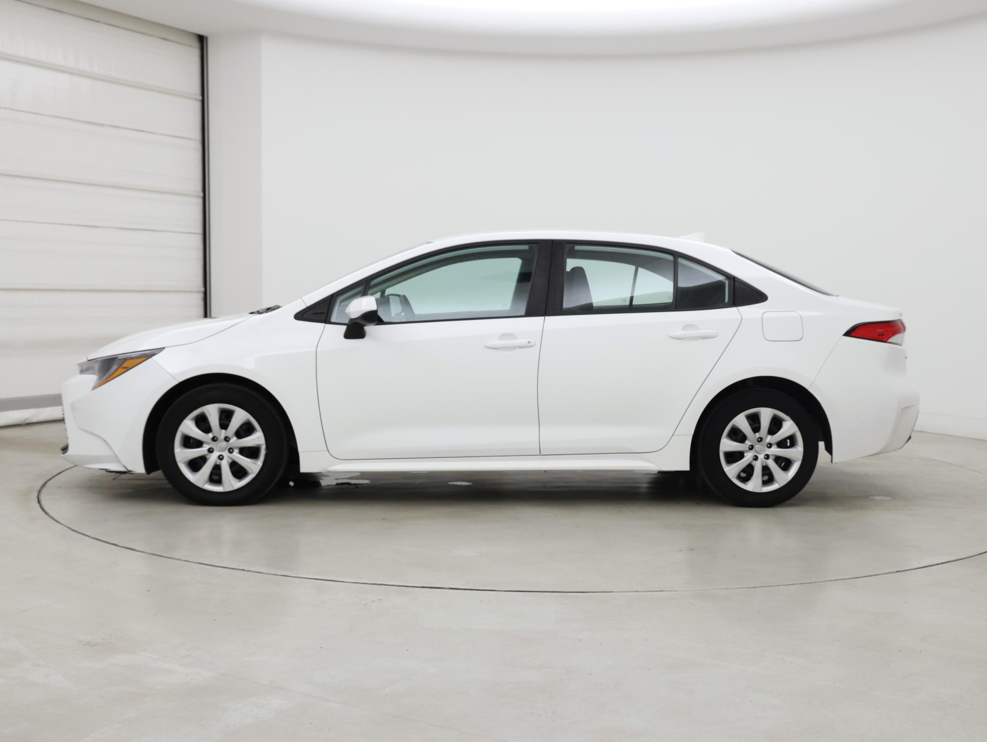 Thumbnail: 2024 Toyota Corolla - 3