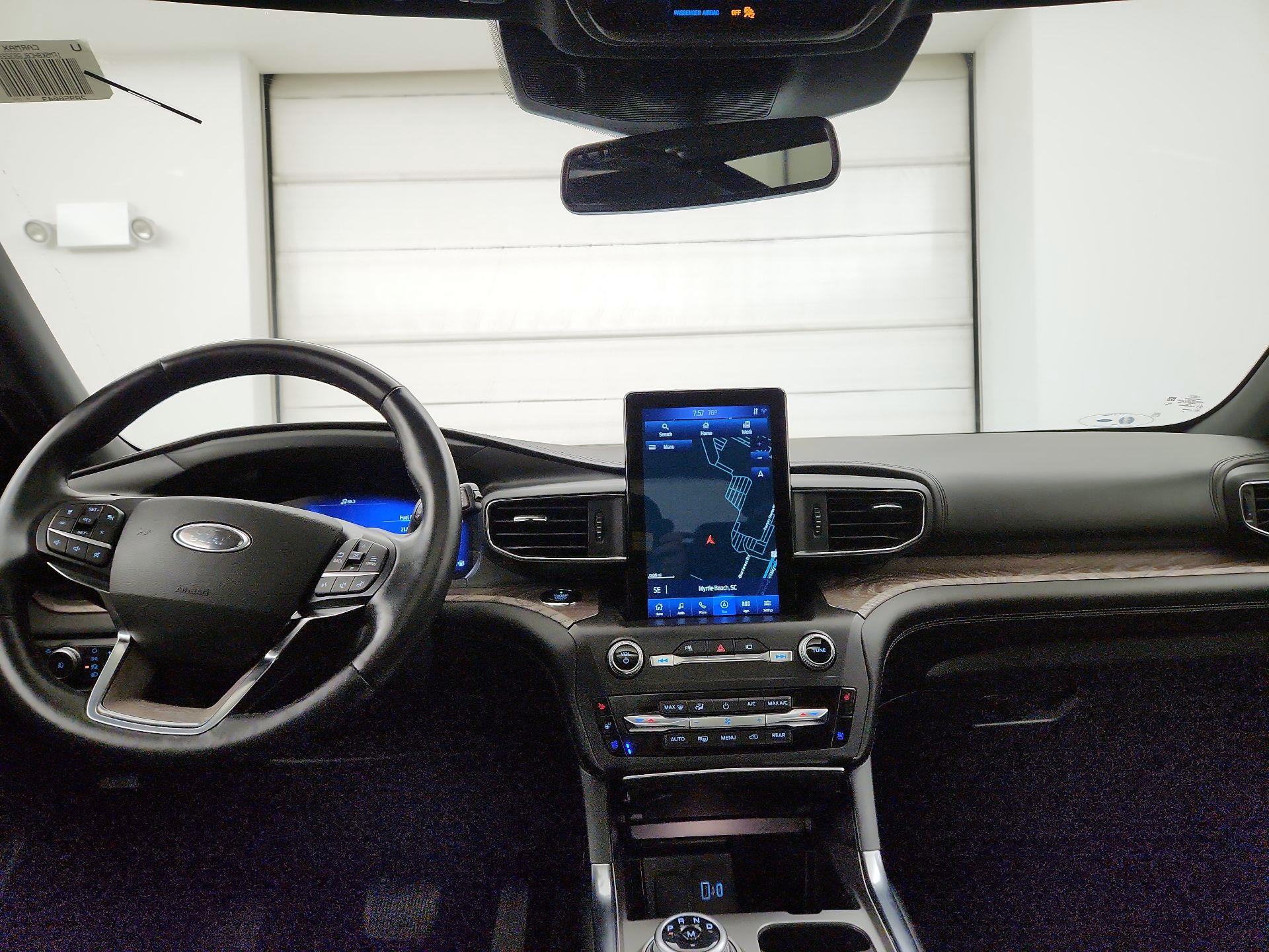 Thumbnail: 2020 Ford Explorer - 9