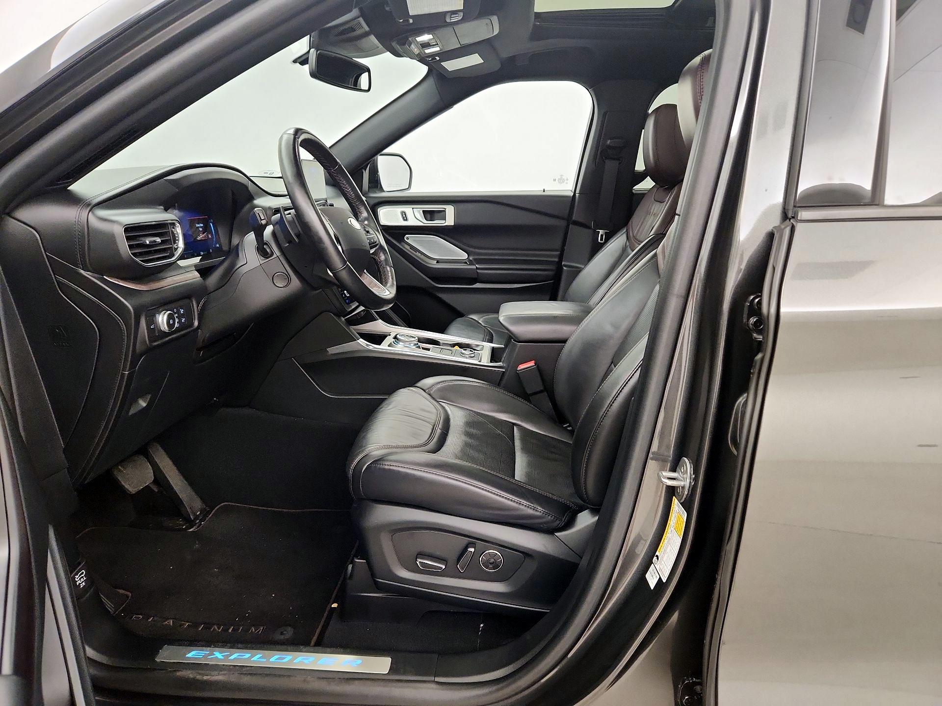Thumbnail: 2020 Ford Explorer - 11
